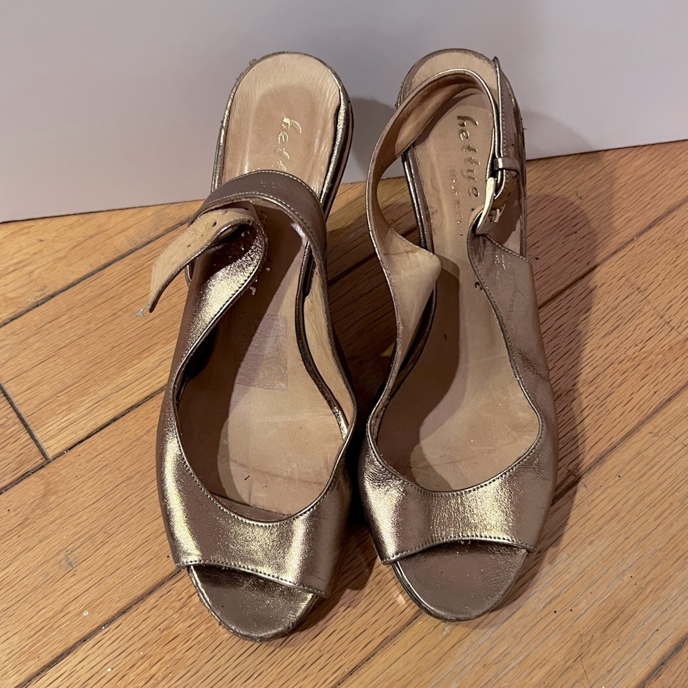 Bettye Muller cork screw Heel Leather wedge sandals 38 1/2